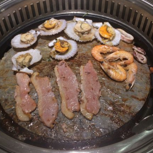 东方捞海鲜自助烤肉好吃
