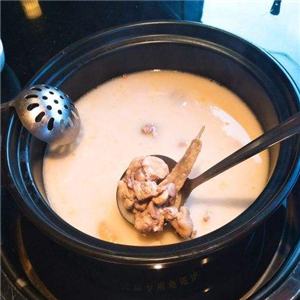 汤季锅物料理