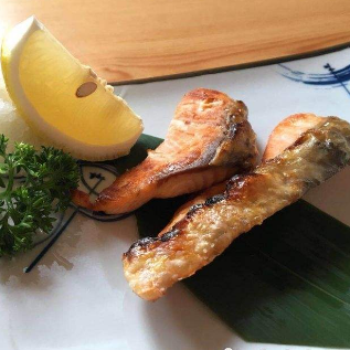 活鳗酒田日本料理鱼块