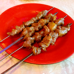 维吾尔餐厅羊肉串