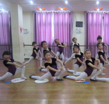舞六七舞蹈培训中心
