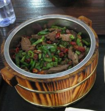 湘菜木桶饭炒肉