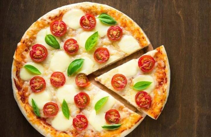超级碗披萨蔬菜披萨