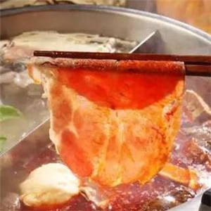 鹏业牛肉火锅美食
