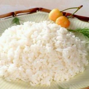 金鳙鱼头泡饭米饭