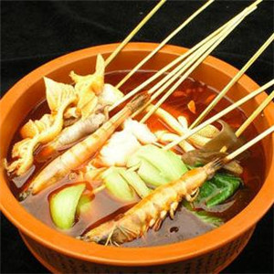 巴山味莊砂锅串串特色
