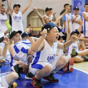 东方启明星篮球教育