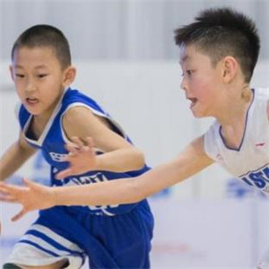 东方启明星篮球教育训练
