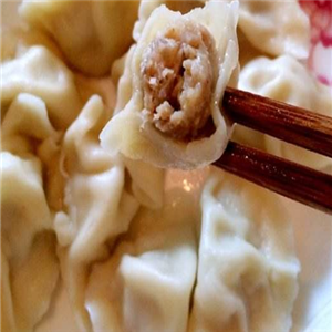 年年鲜虾仁水饺筷子
