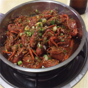虾牛客油焖大虾牛杂火锅
