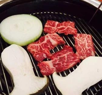 汉釜宫韩式海鲜自助烤肉涮涮锅