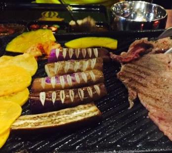 N2U Barbecue熨斗烤肉