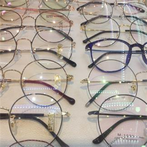 德国镜匠人眼镜种类
