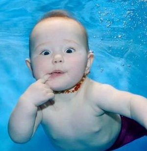 爱乐童婴幼儿游泳馆
