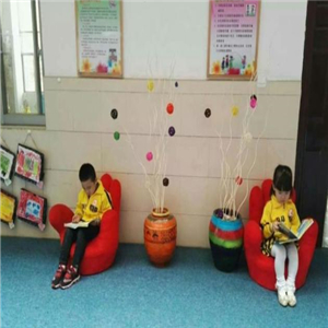 香港艾乐幼儿园读书