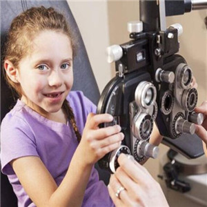 养瞐堂儿童视力康复保健中心视力检测