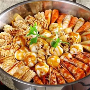 渝家干锅焖锅菜品种类多