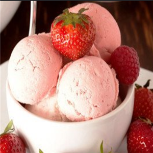 酷乐冰城冰淇淋草莓