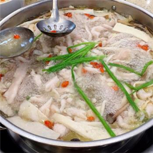 天府鲜菌特色汤锅美味