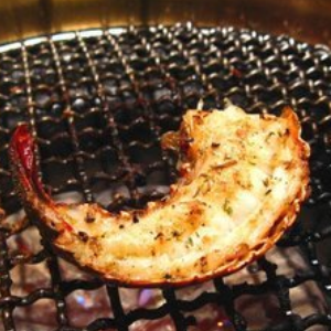烧肉盛烤虾