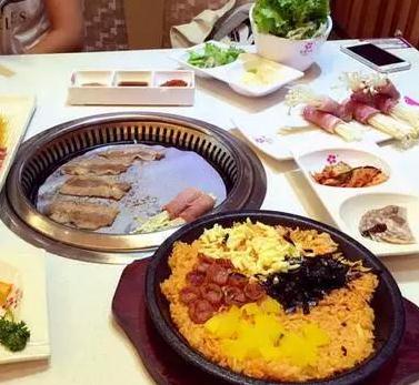 韩国分米餐厅丰盛