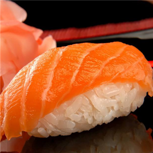 鱼日寿司美味