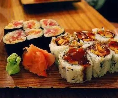真寿司