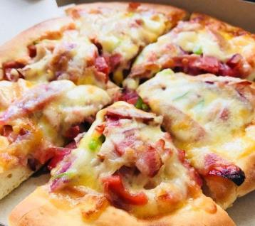 阳光Pizza招牌披萨