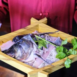 王宝器麻椒鱼中餐厅新鲜鱼
