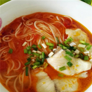 越南阿曼酸汤鱼米线