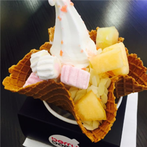 Berry Bomb酸奶冰淇淋棉花糖
