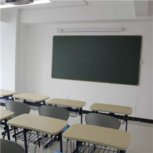 龙冉教育教室
