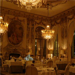 巴黎法国餐厅装潢