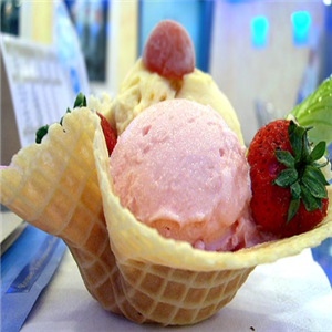 爱扬冰淇淋草莓