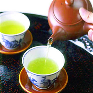 仪雪日照绿茶茶饮