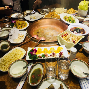 蒙古人铜锅烀羊肉食材