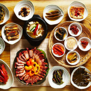 吾立吉韩国料理很美味