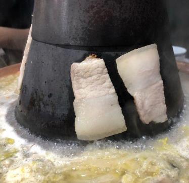 通化酸菜火锅烤肉