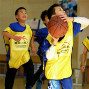 小飞人篮球俱乐部教育