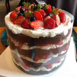 云彩面包蛋糕草莓蛋糕