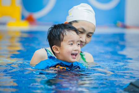 酷游国际儿童游泳