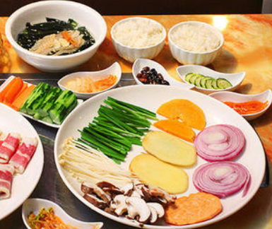 炫多韩国料理蔬菜