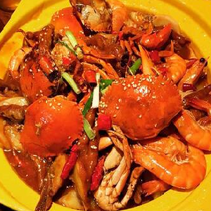 送小煲肉蟹煲香辣蟹