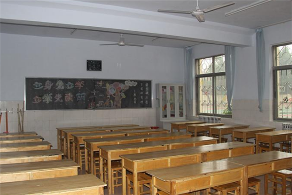 重庆教育教室