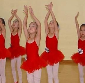 儿童舞蹈训练