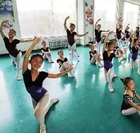 舞蹈教育