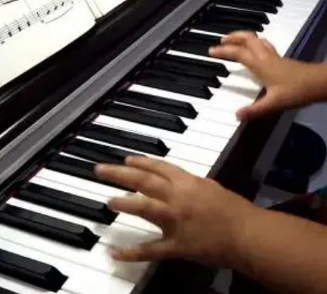 钢琴教育弹奏
