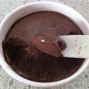 亚历山达冰淇淋巧克力