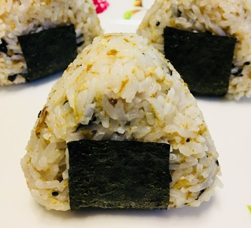 寿司饭团芝麻
