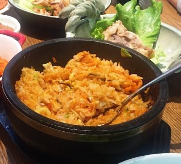 朝鲜石锅拌饭特色